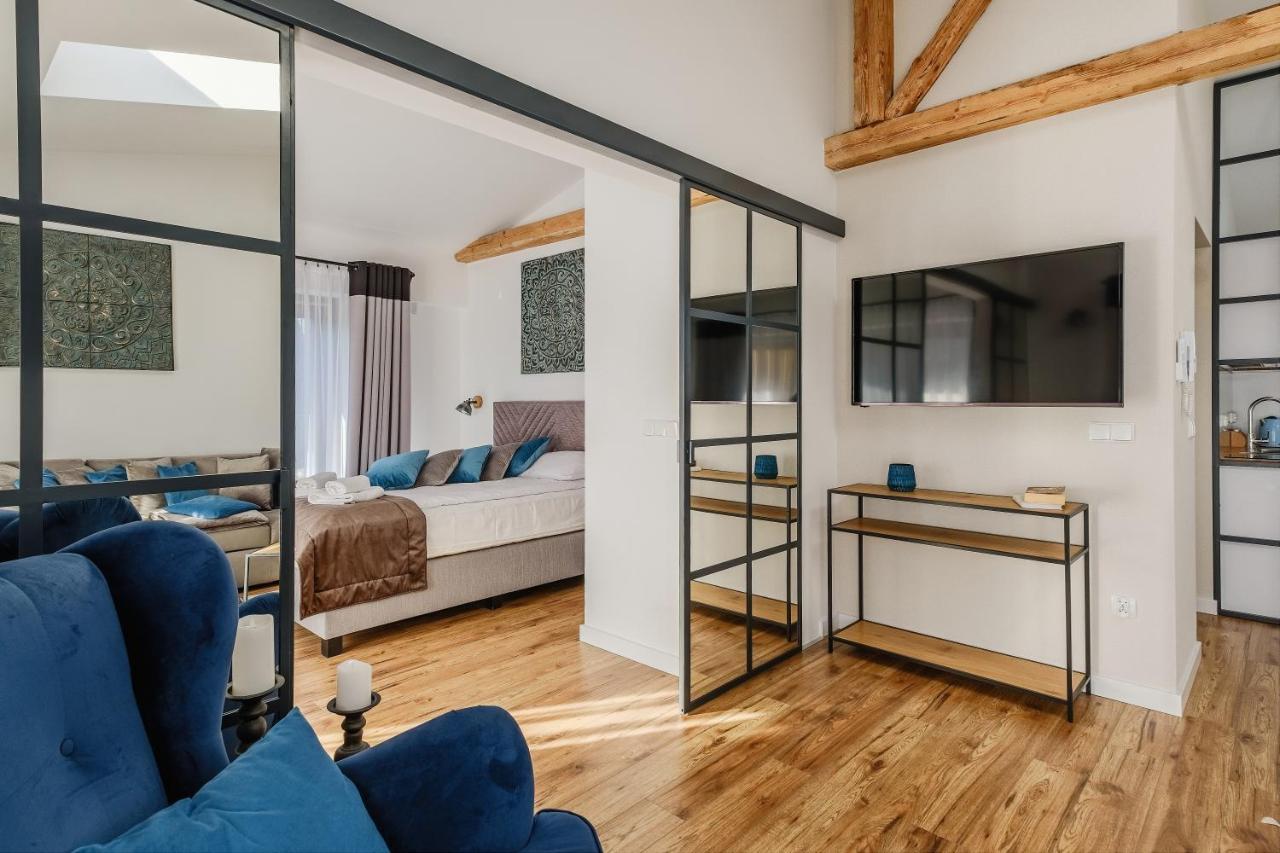Rezydencja Ornak: Stylish Apartments with Balconies near Krupówki — Photos 1